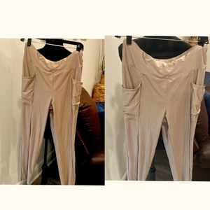 High Waisted Leggings with Pockets